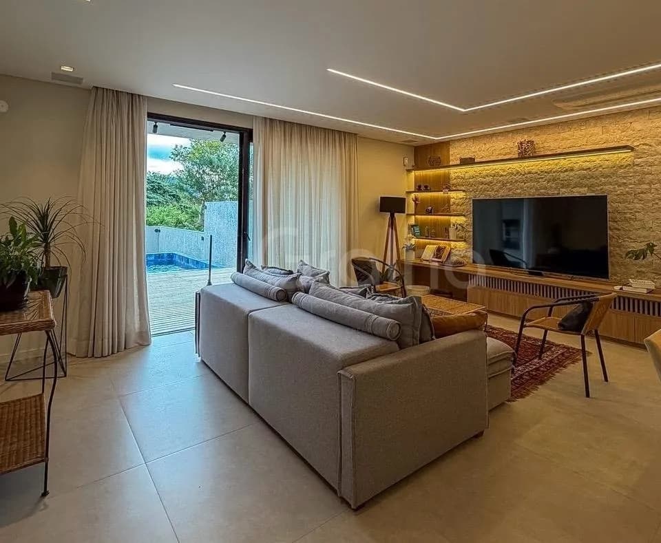 Casa para venda com 4 dormitórios em Côrrego Grande com 236 m² — foto 3