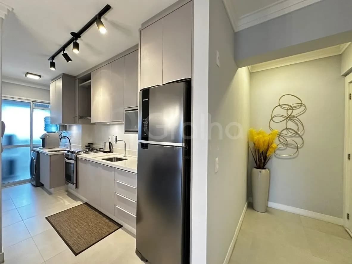 Apartamento para venda com 2 dormitórios em Campinas com 69 m² — foto 2