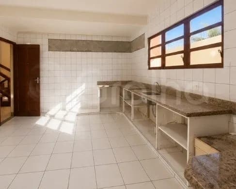Casa para venda com 3 dormitórios em Pagani com 200 m² — foto 2