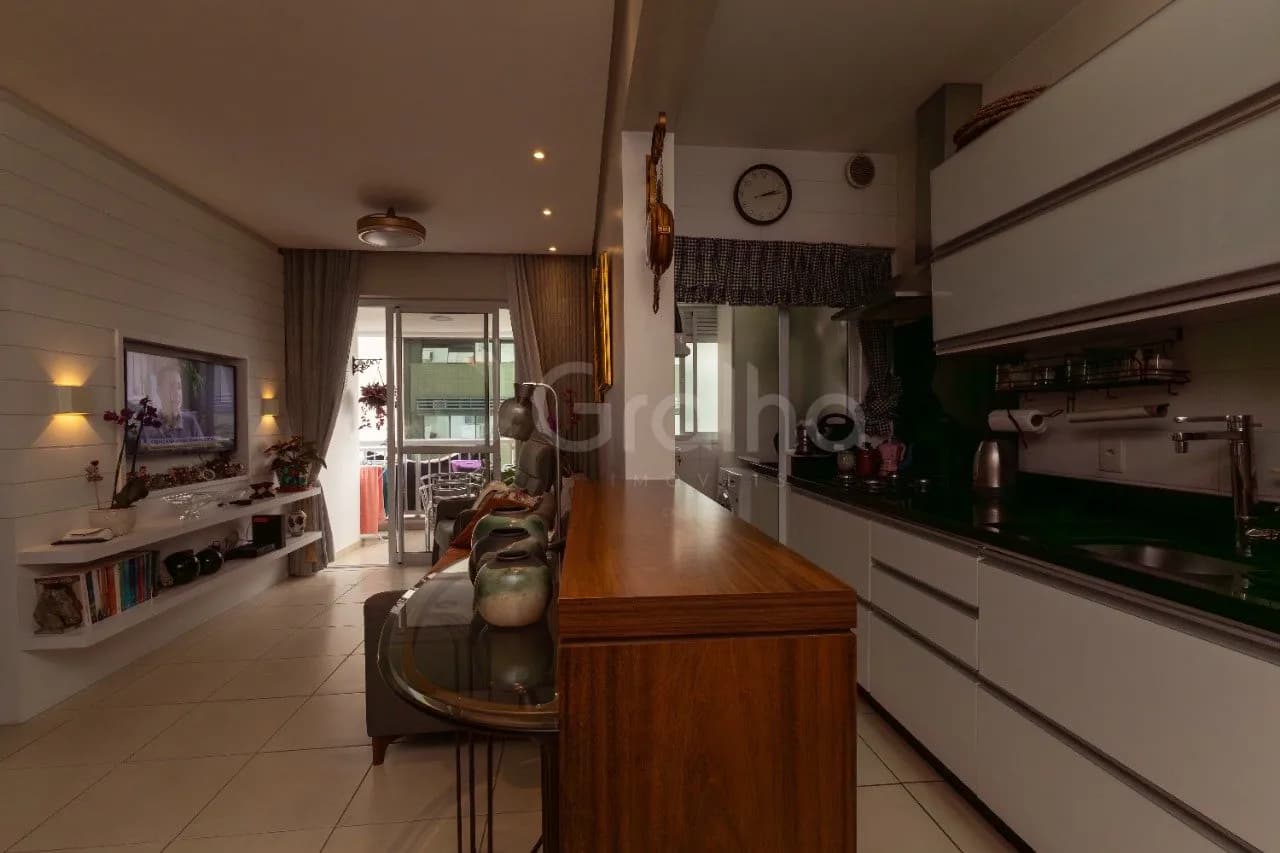 Apartamento para venda com 2 dormitórios em Centro com 68 m² — foto 4