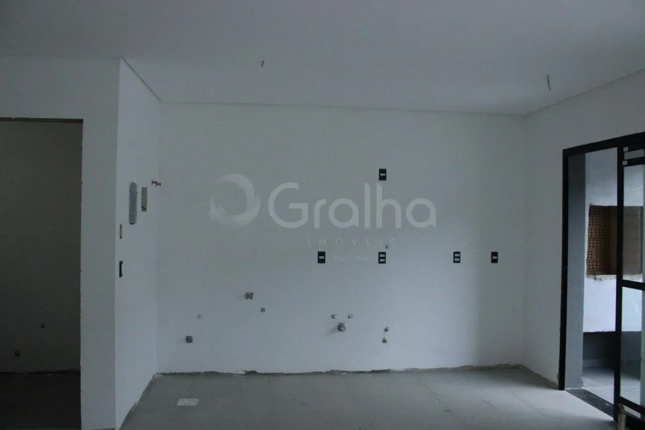 Apartamento garden para venda com 1 dormitório, em Campeche com 59 m² — foto 2