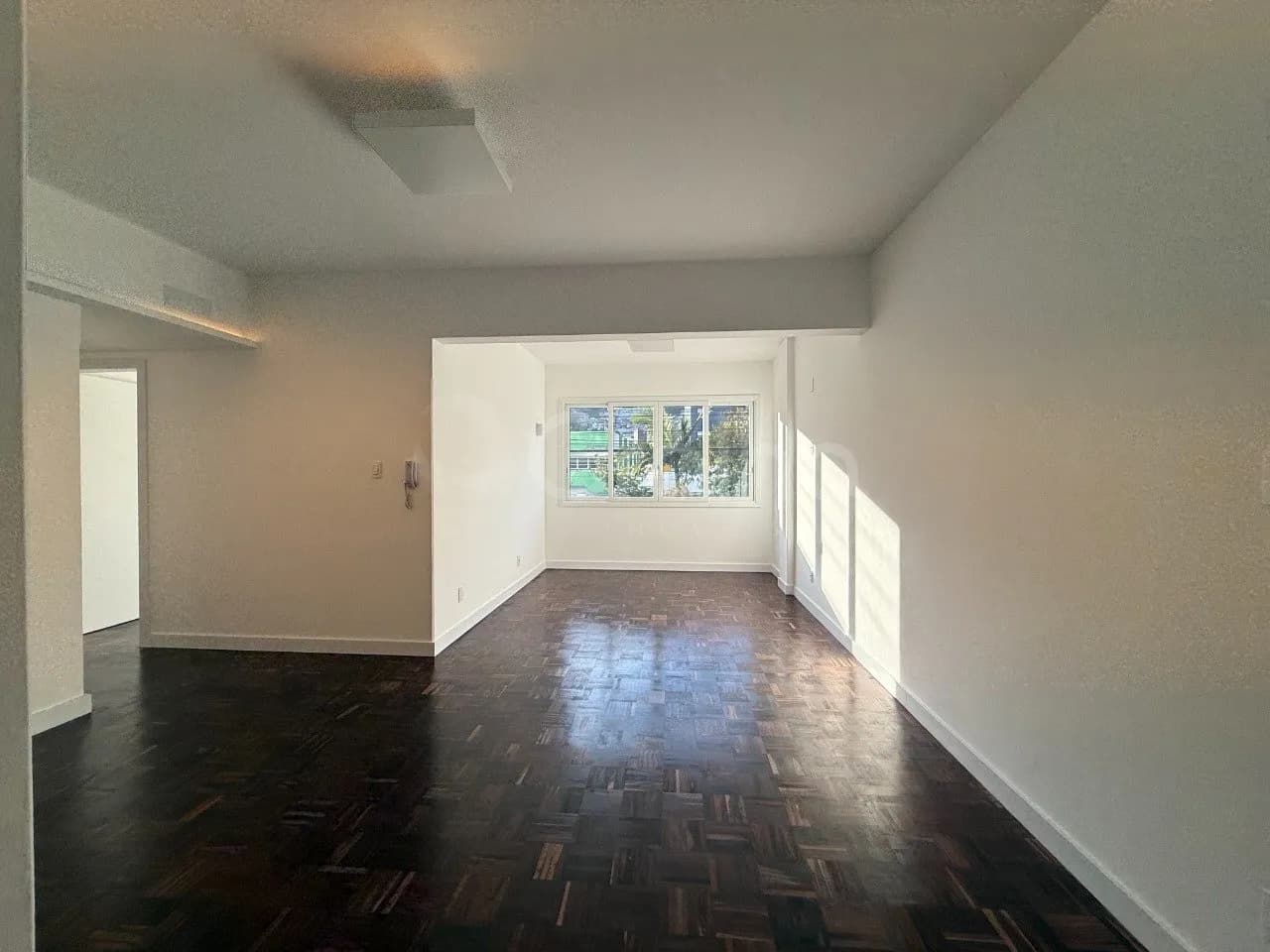Apartamento para venda com 3 dormitórios em Centro com 102 m² — foto 2