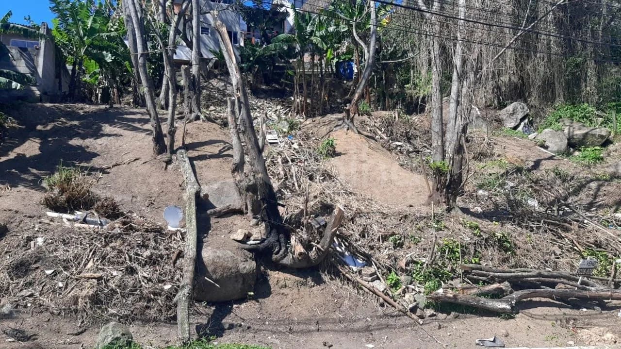 Terreno para venda em Saco Grande com 480 m² — foto 3