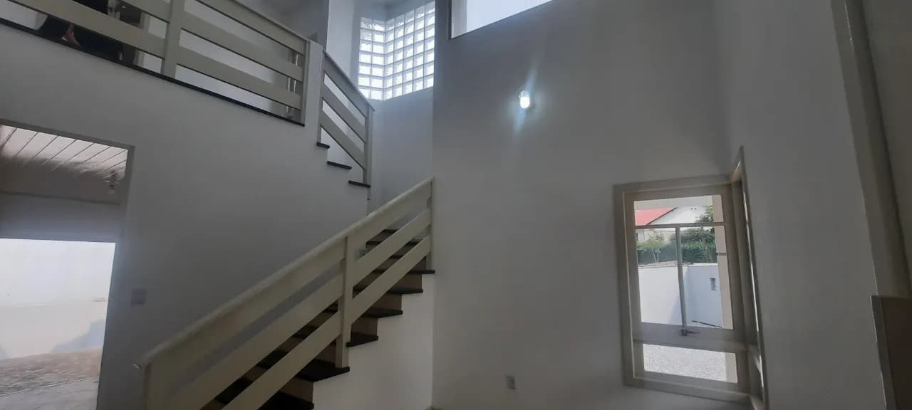 Casa para venda com 4 dormitórios em Pedra Branca com 250 m² — foto 4