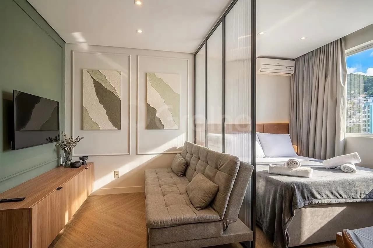 Estúdio para venda com 1 dormitório, em Centro com 23 m² — foto principal