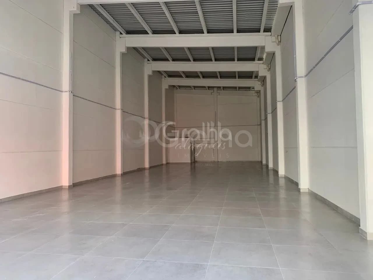 Galpão para venda em Passa Vinte com 280 m² — foto principal