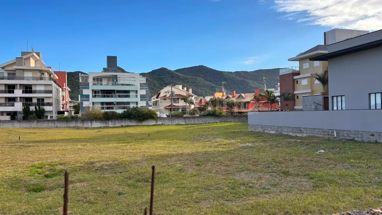 Terreno para venda em Açores com 360 m² — foto 2