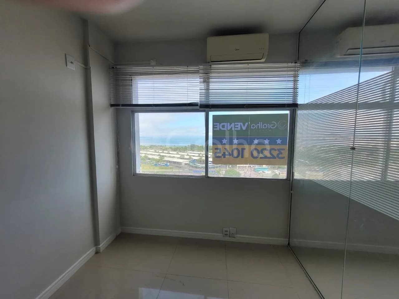 Sala comercial para venda em Centro com 33 m² — foto 3