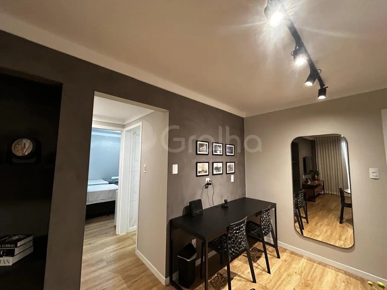Apartamento para venda com 2 dormitórios em Centro com 57 m² — foto 5