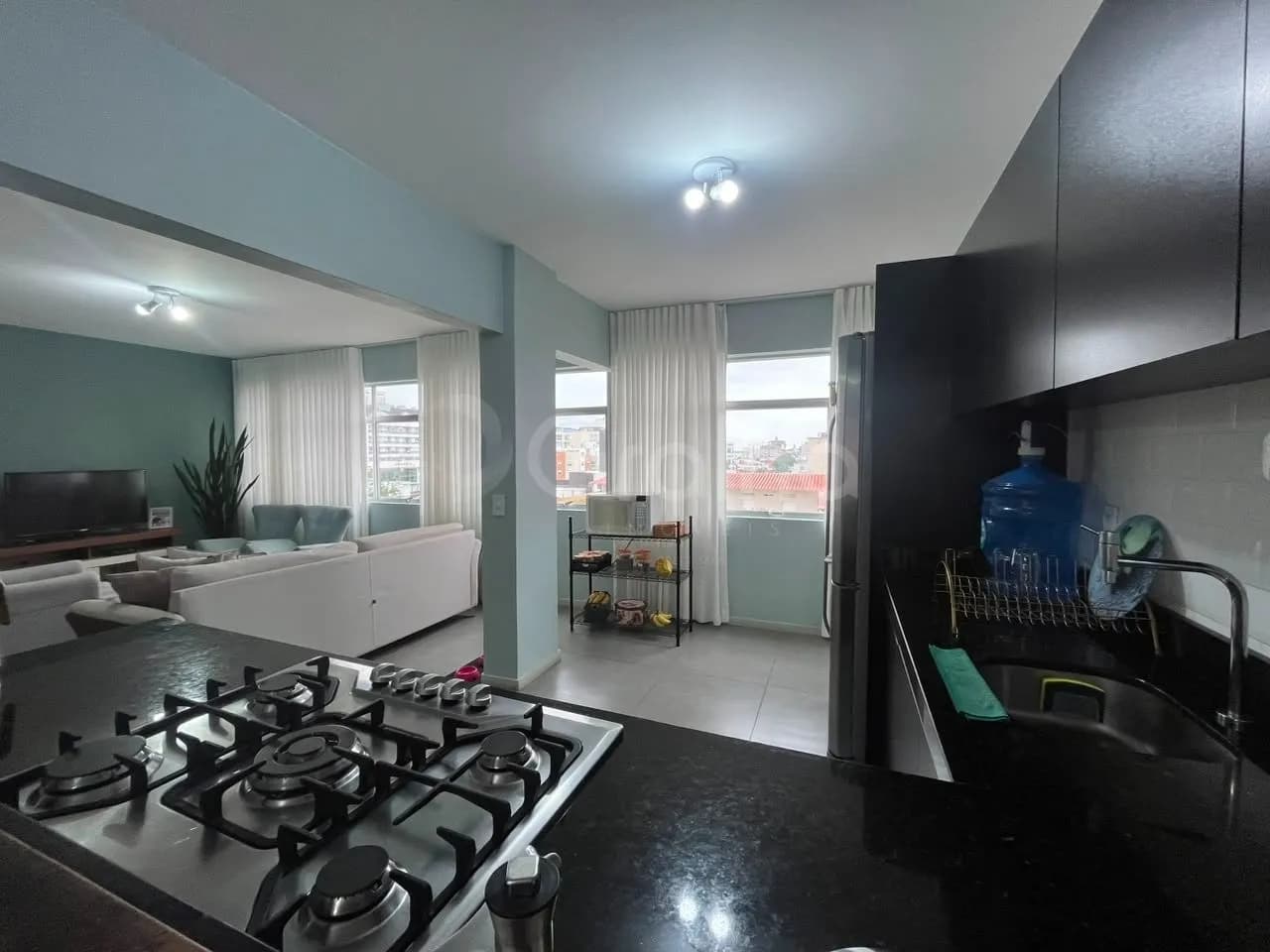 Apartamento para venda com 3 dormitórios em Coqueiros com 143 m² — foto 5