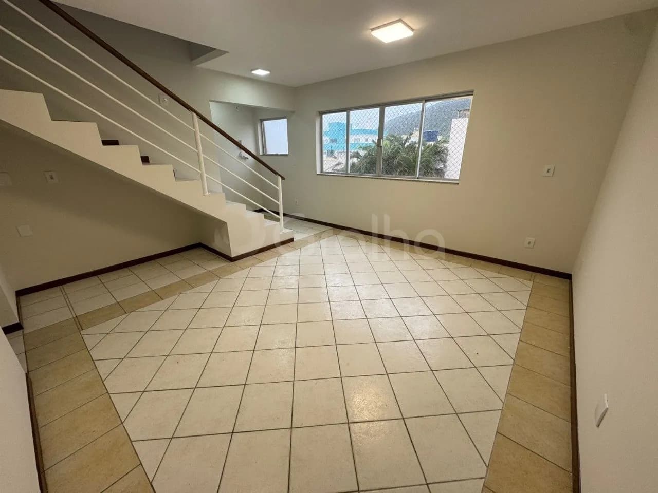 Cobertura para venda com 3 dormitórios em Ingleses Do Rio Vermelho com 99 m² — foto principal