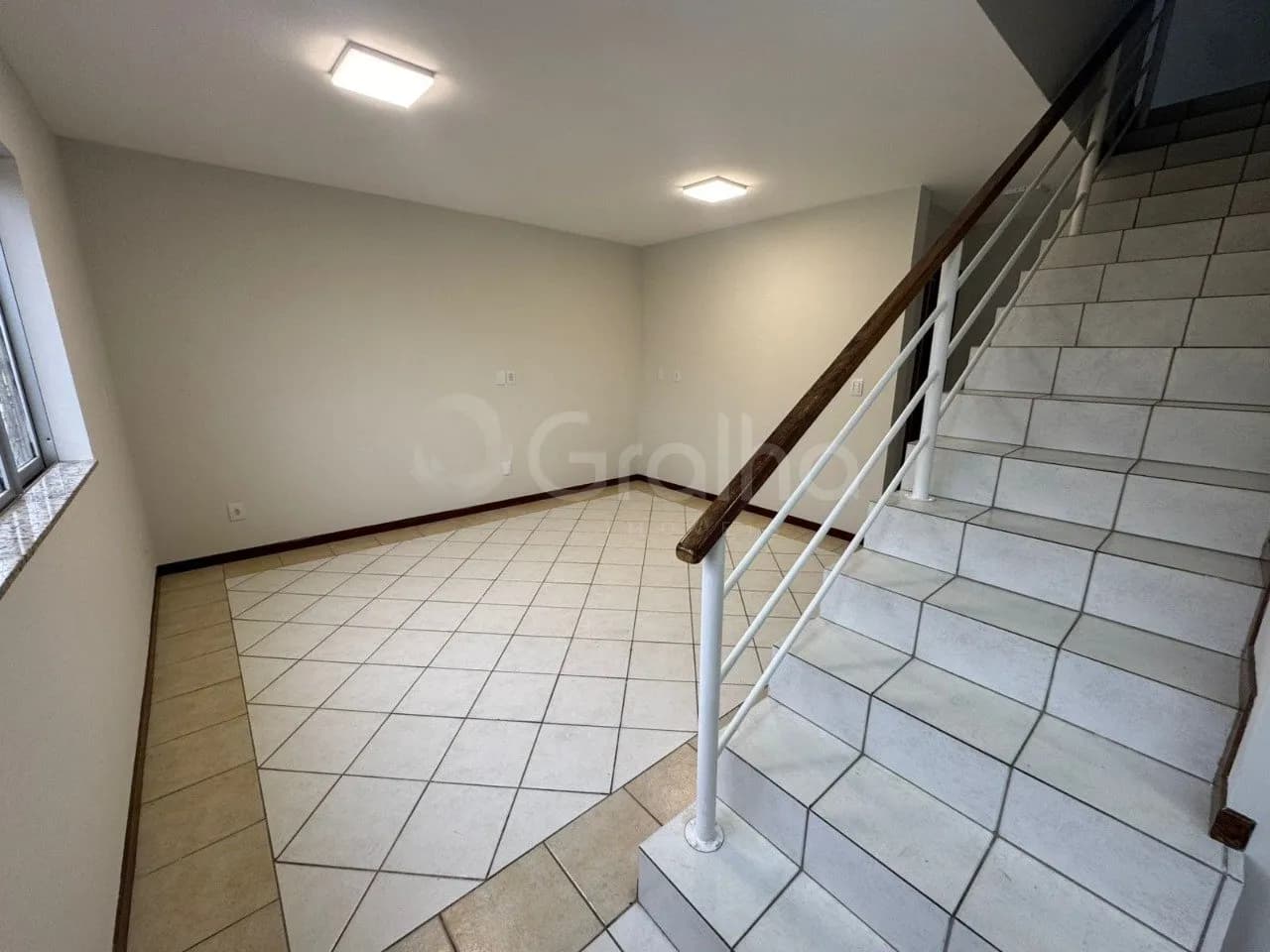 Cobertura para venda com 3 dormitórios em Ingleses Do Rio Vermelho com 99 m² — foto 3