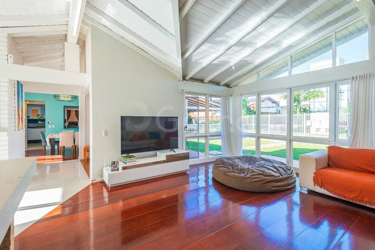 Casa para venda com 4 dormitórios em Lagoa Da Conceição com 247 m² — foto 4