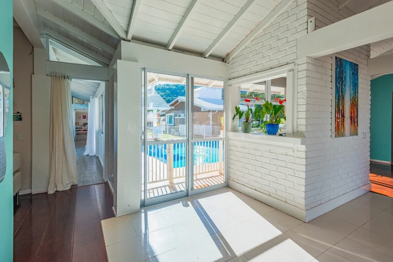 Casa para venda com 4 dormitórios em Lagoa Da Conceição com 247 m² — foto 5
