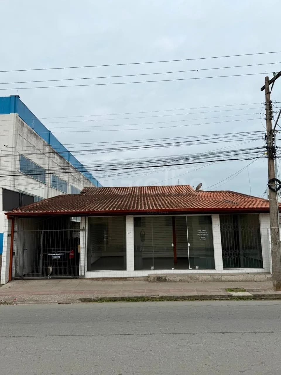 Casa comercial para venda em Jardim Eldorado com 198 m²