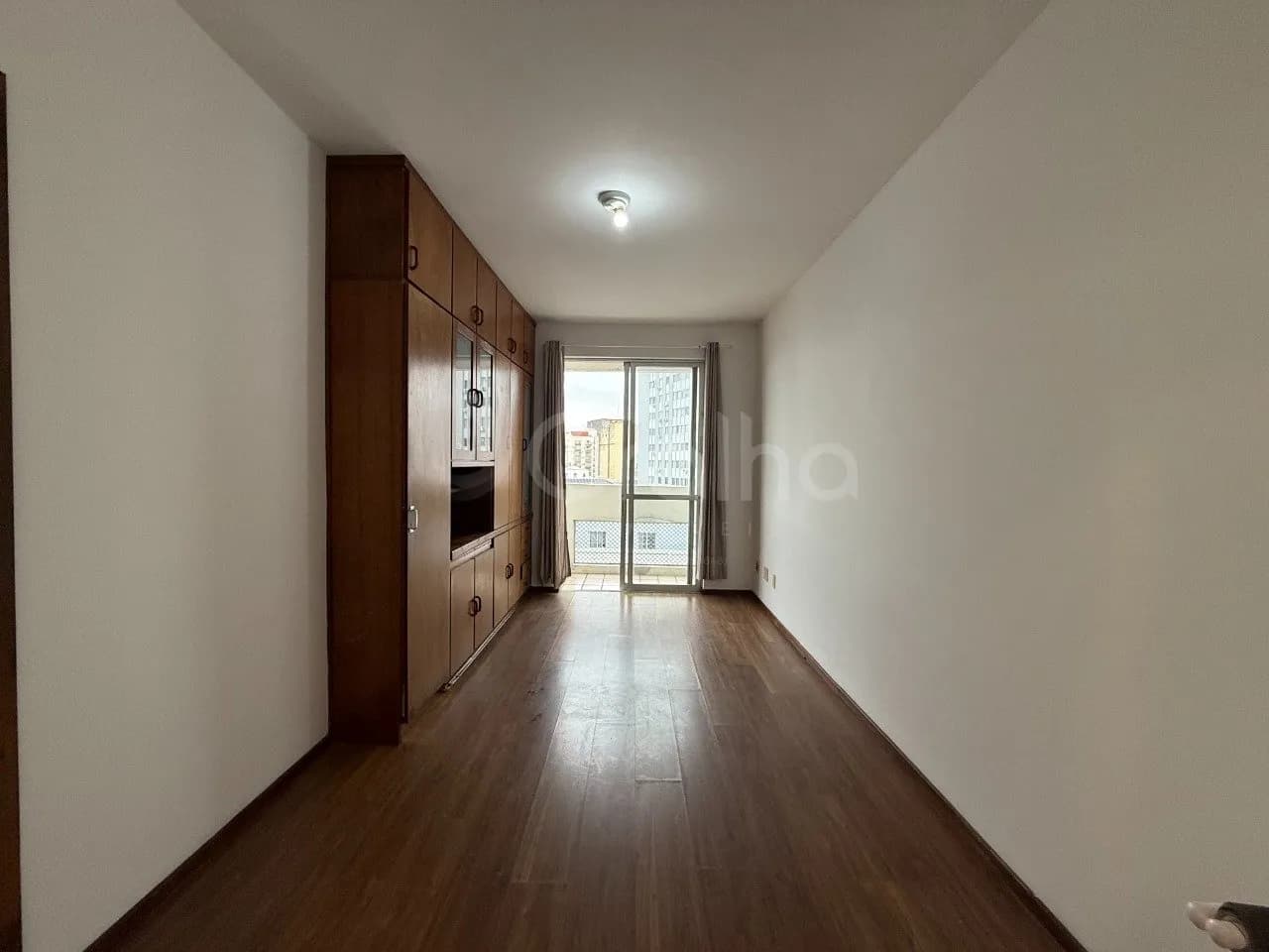 Apartamento para venda com 1 dormitório, em Centro com 37 m² — foto principal