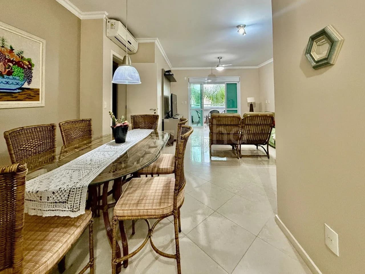 Apartamento para venda com 3 dormitórios em Jurerê Internacional com 127 m² — foto 2
