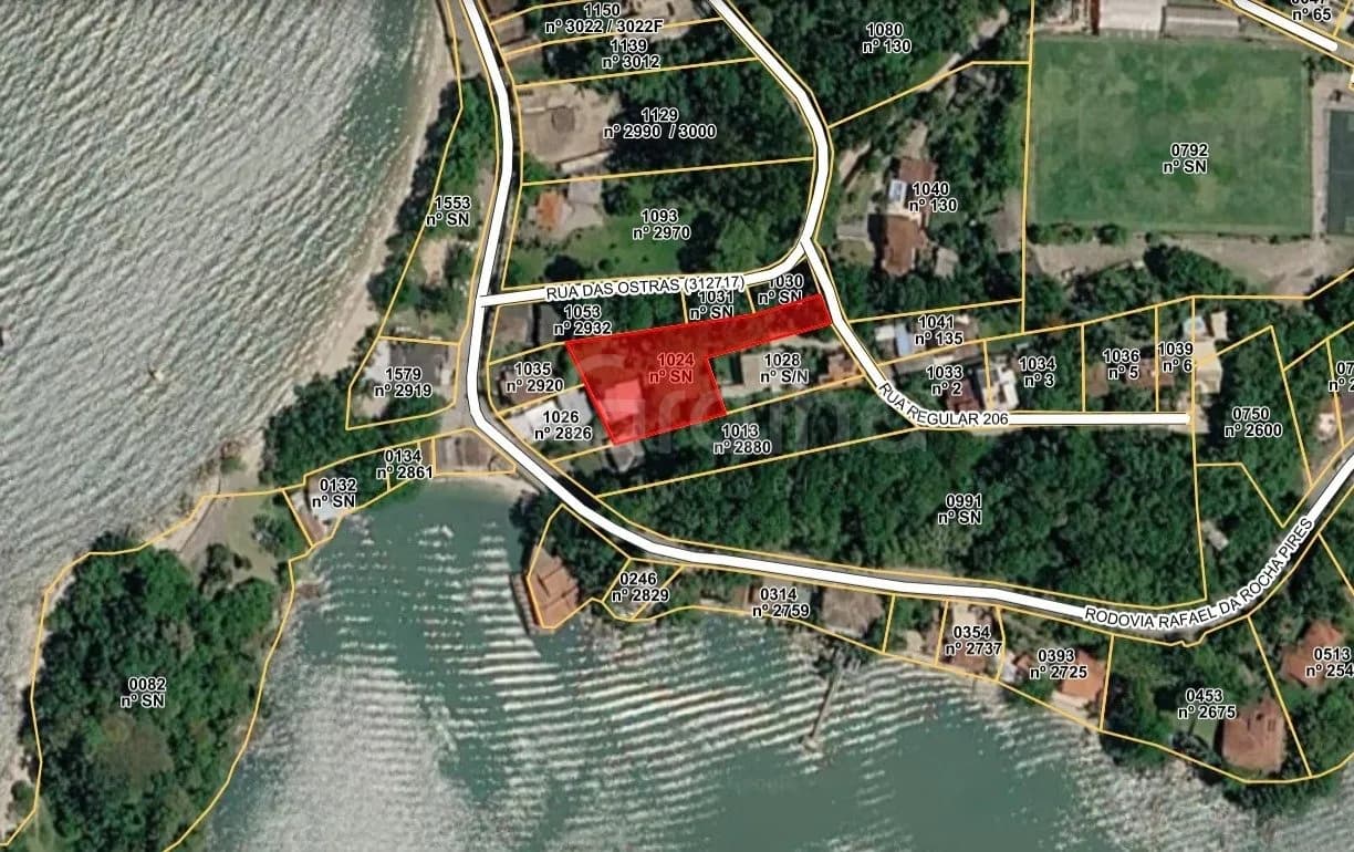 Terreno para venda em Sambaqui com 911 m² — foto 2