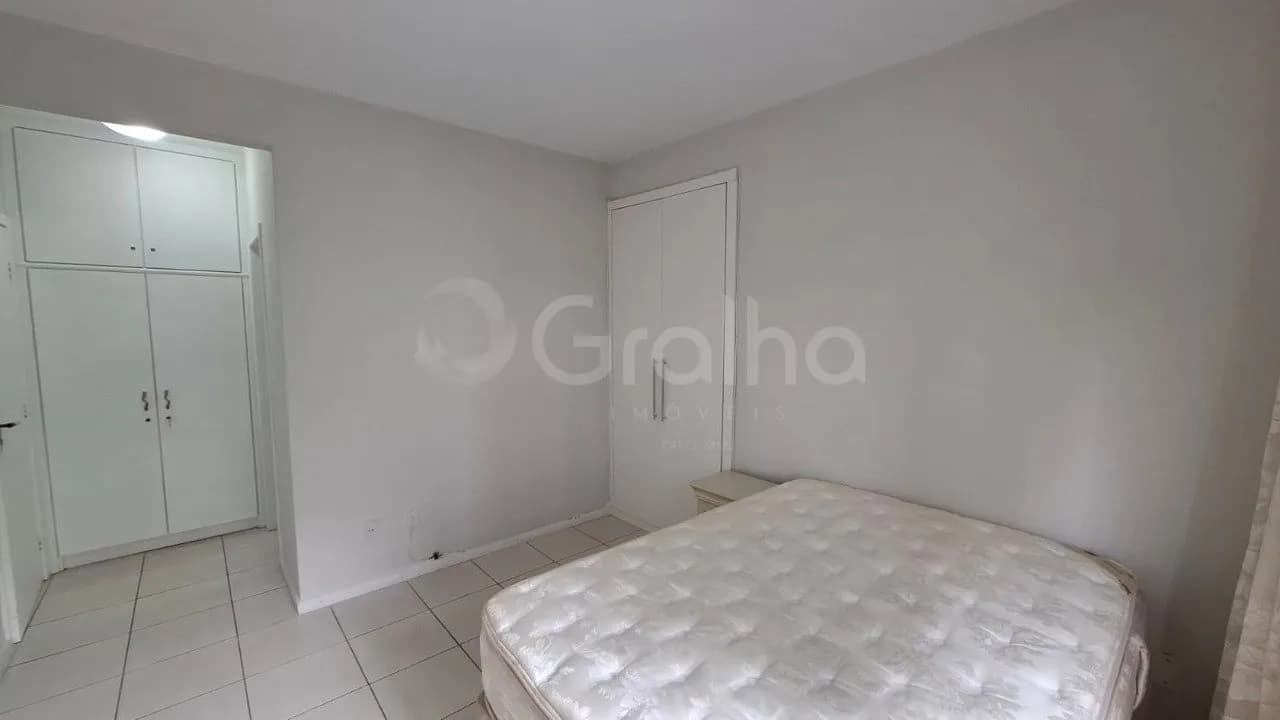 Apartamento para venda com 3 dormitórios em Centro com 100 m² — foto 2
