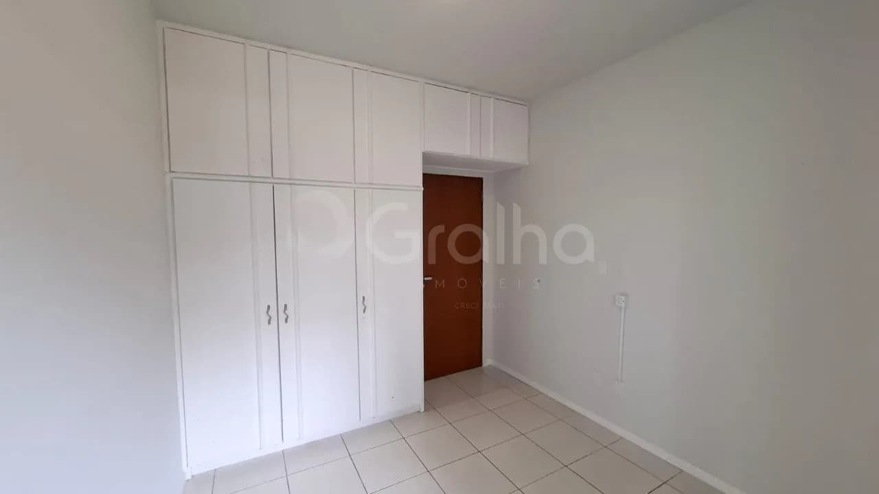 Apartamento para venda com 3 dormitórios em Centro com 100 m² — foto 4
