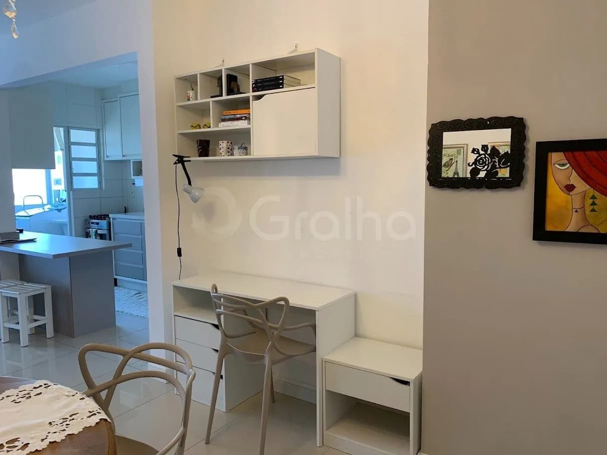 Apartamento para venda com 2 dormitórios em Saco Grande com 79 m² — foto 2