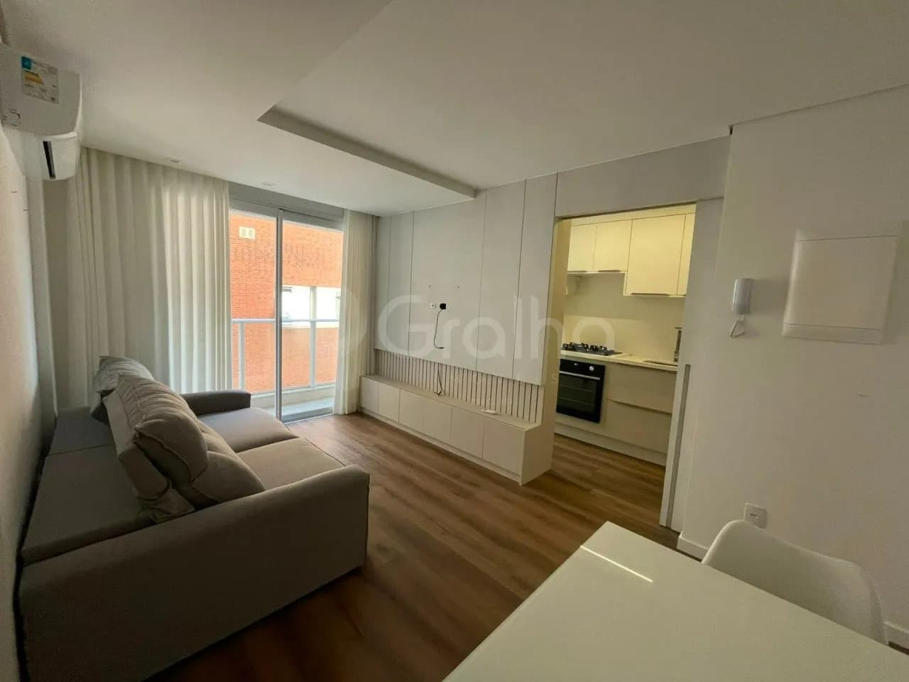 Apartamento para venda com 1 dormitório, em Centro com 57 m² — foto principal