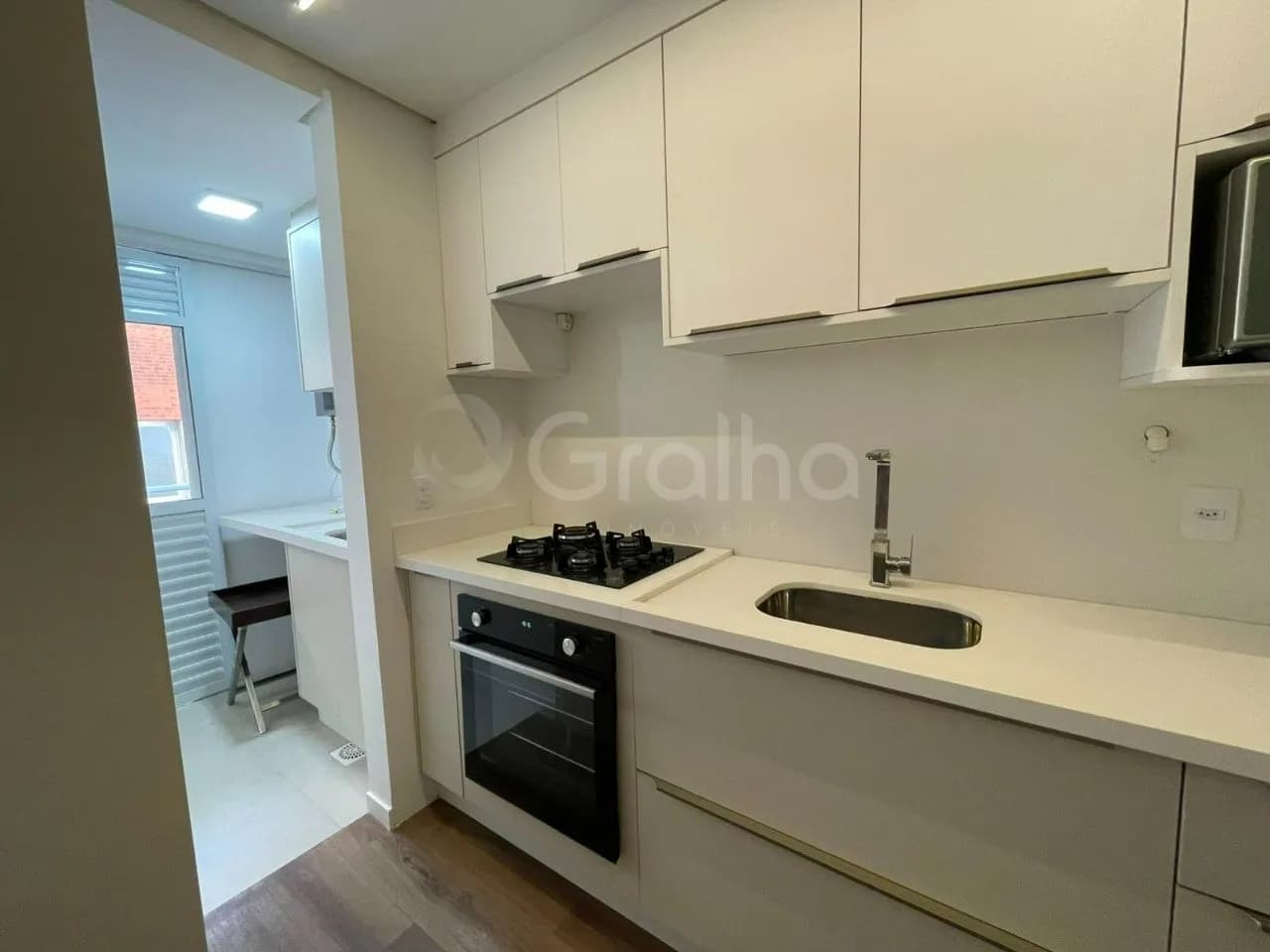 Apartamento para venda com 1 dormitório, em Centro com 57 m² — foto 3