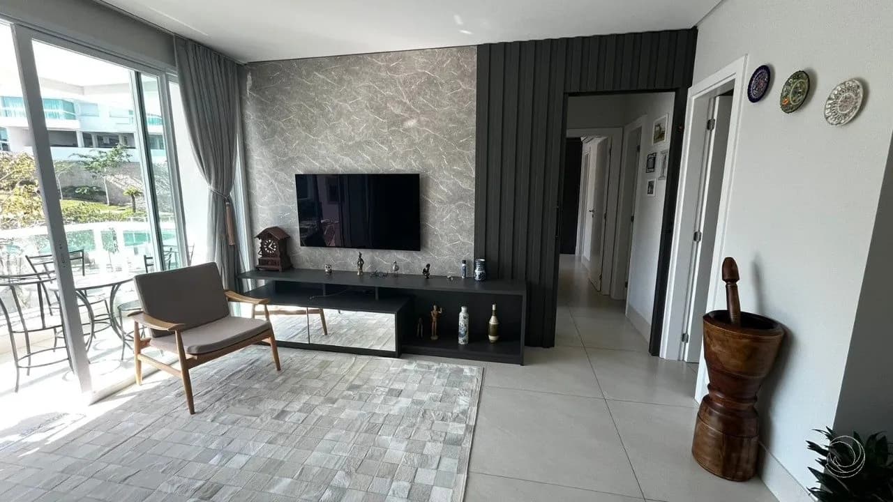 Apartamento para venda com 2 dormitórios em Jurerê com 87 m² — foto principal