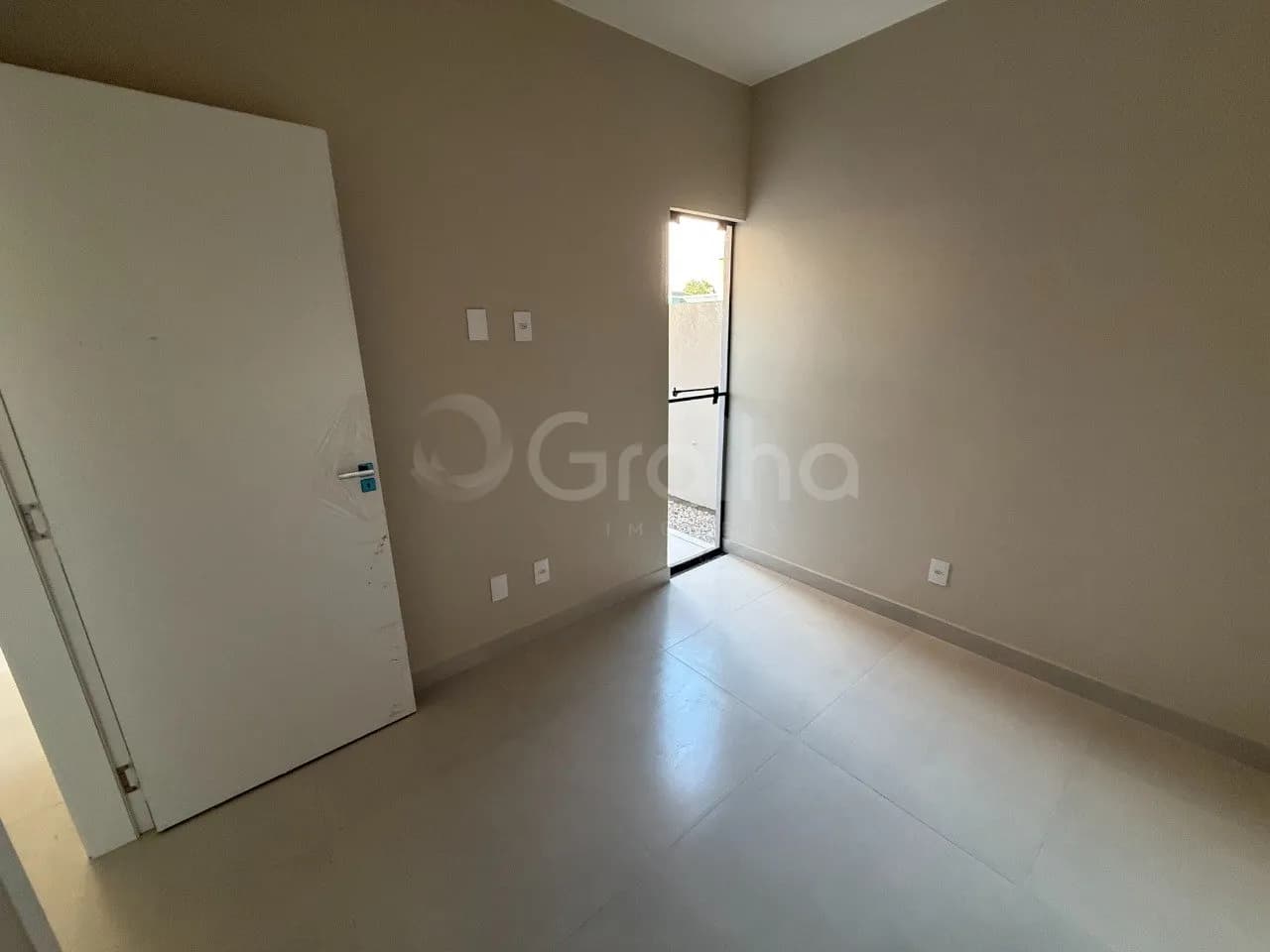 Casa para venda com 2 dormitórios em Forquilhas com 55 m² — foto 4