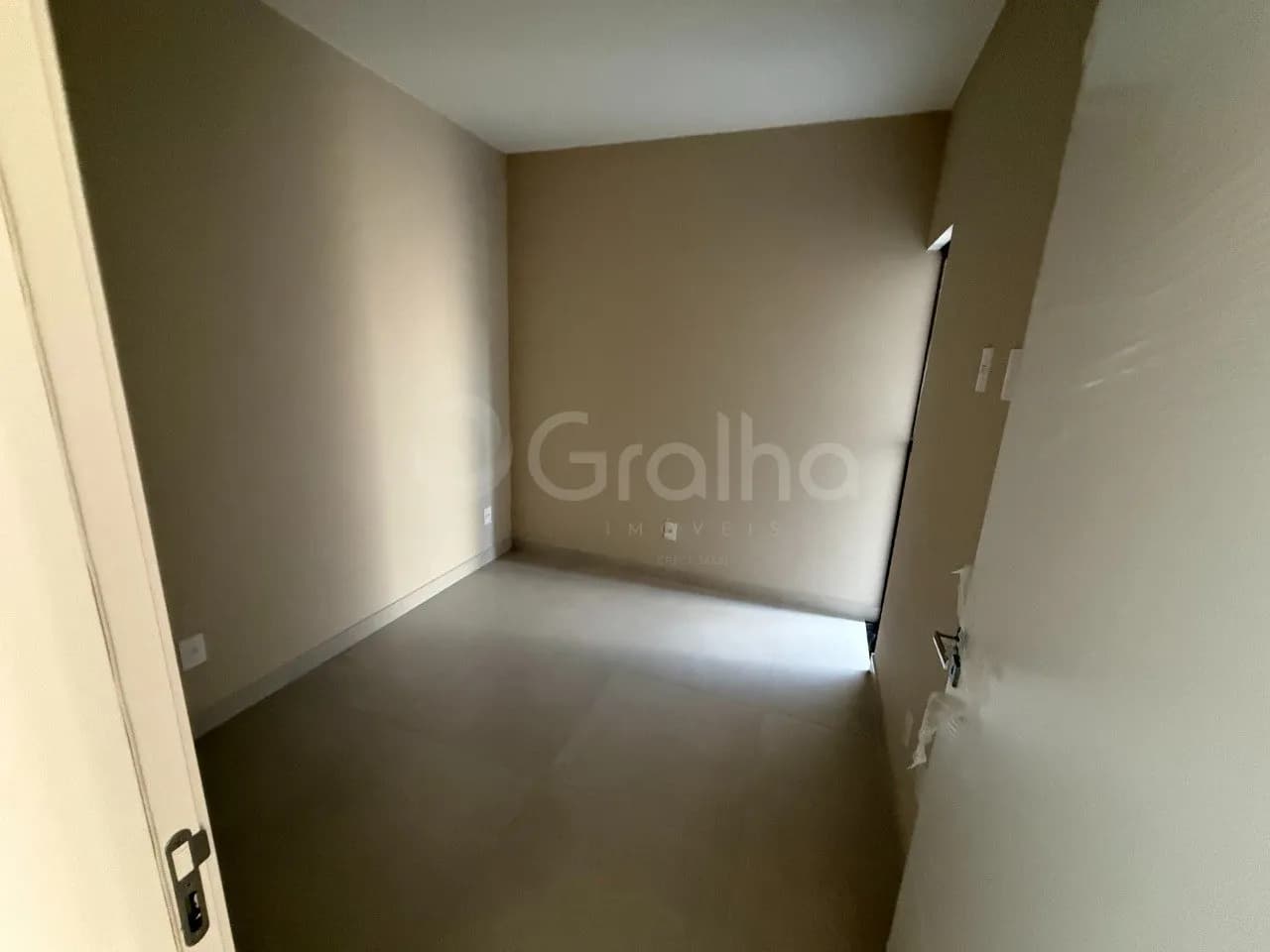Casa para venda com 2 dormitórios em Forquilhas com 55 m² — foto 4