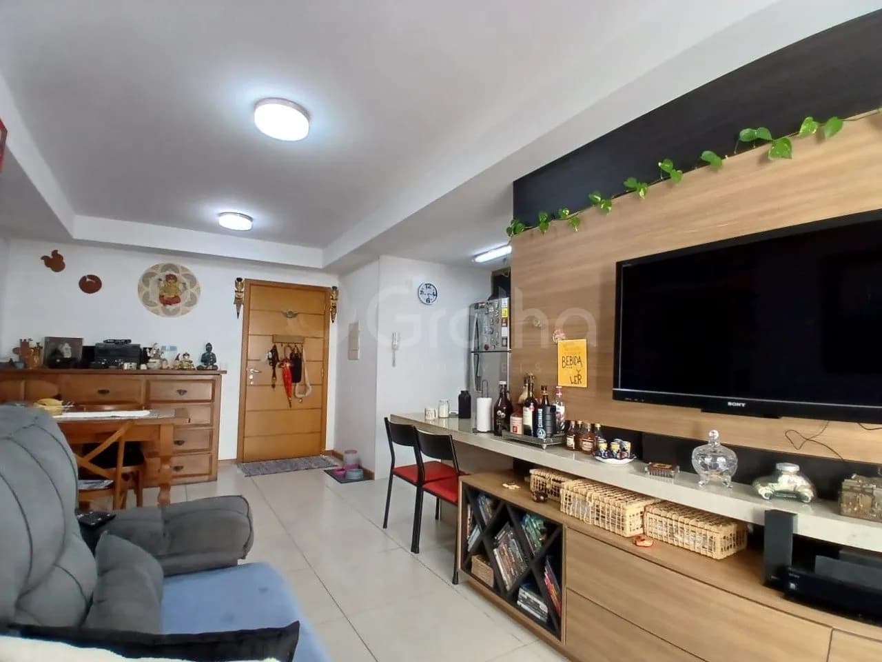 Apartamento para venda com 2 dormitórios em Abraão com 83 m² — foto principal