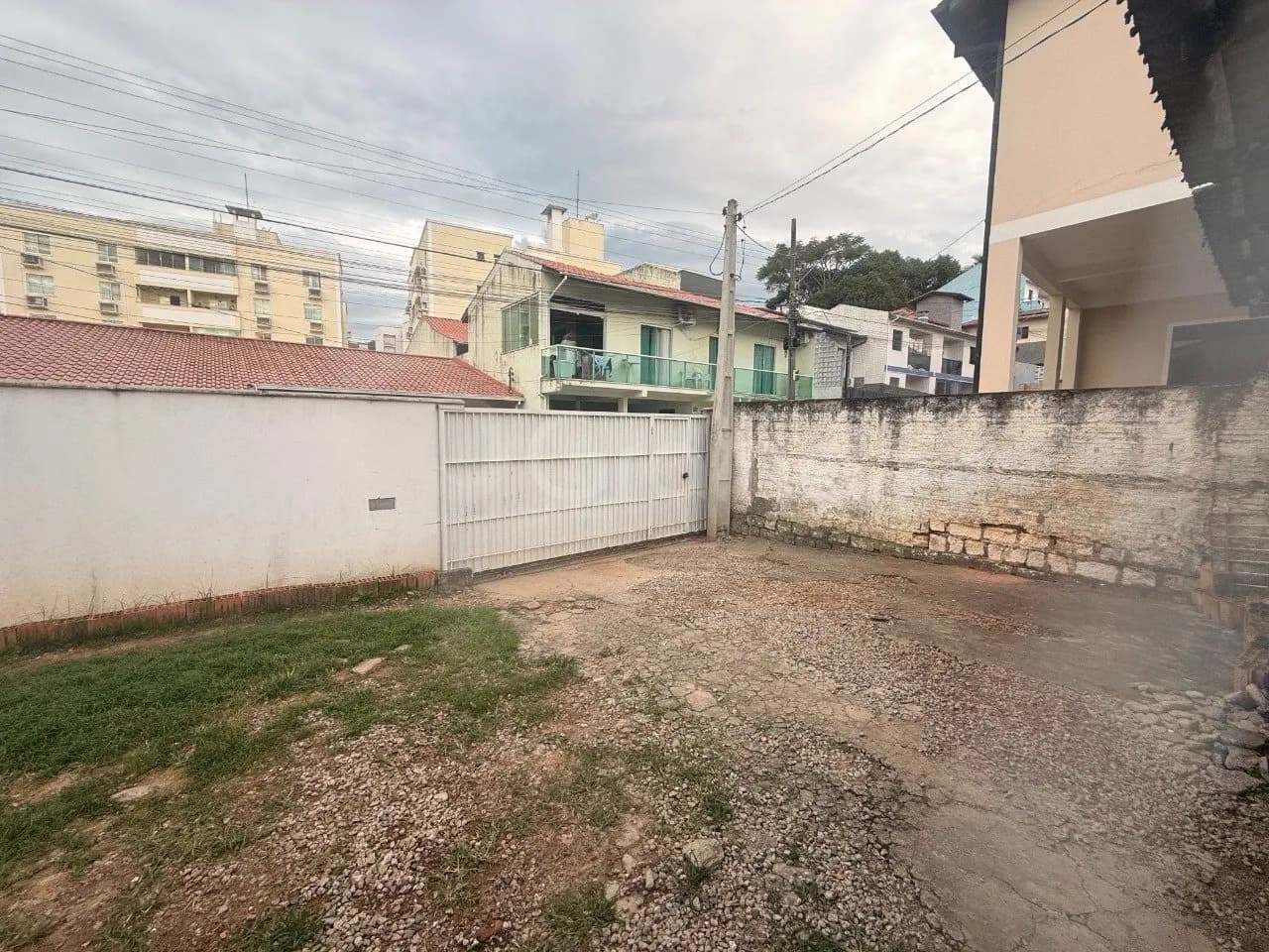 Terreno para venda em Côrrego Grande com 237 m² — foto 3
