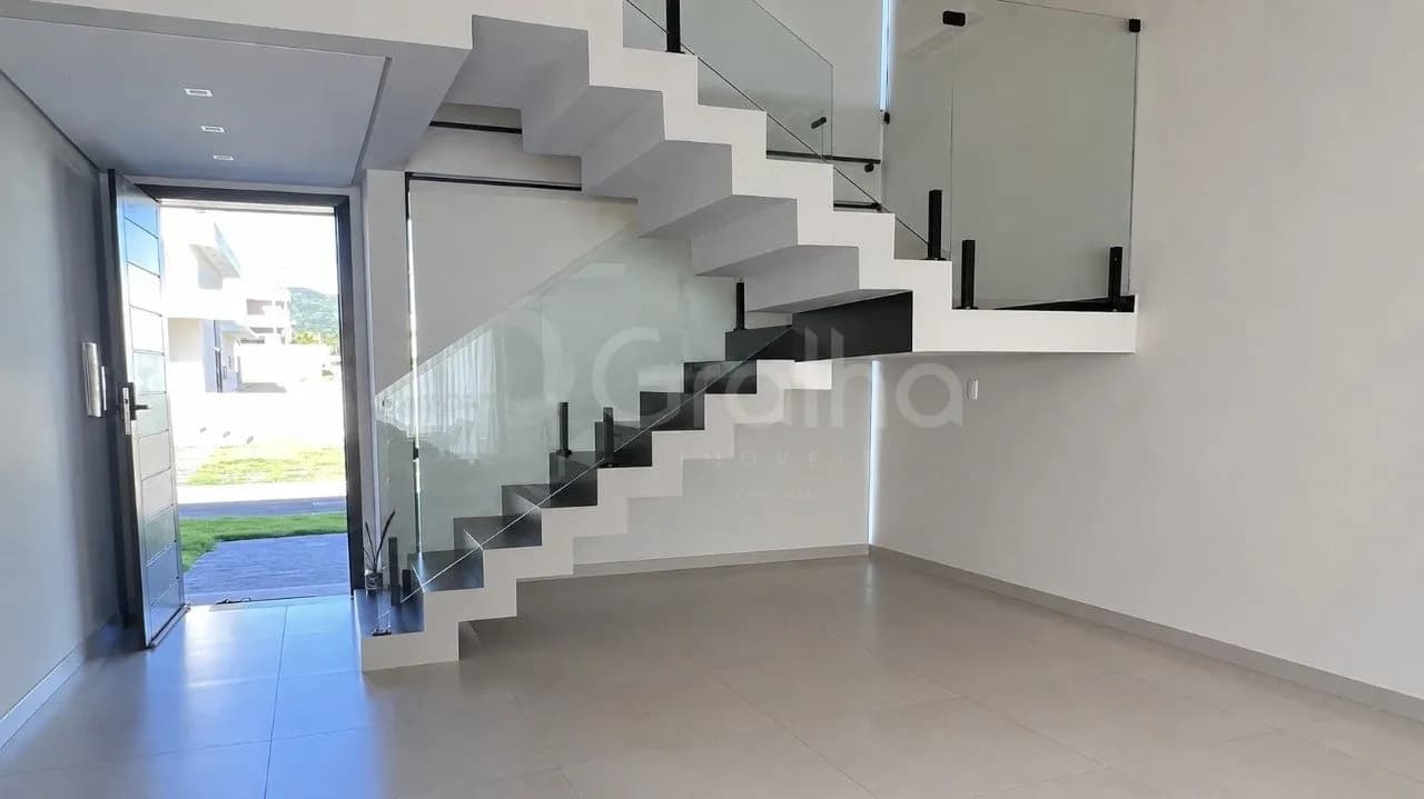 Casa de condomínio para venda com 3 dormitórios em São João do Rio Vermelho com 275 m² — foto 2