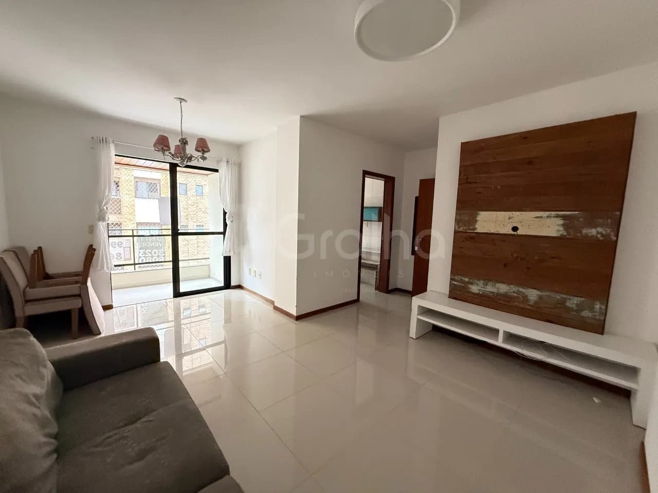 Apartamento para venda com 2 dormitórios em Itacorubi com 72 m² — foto principal