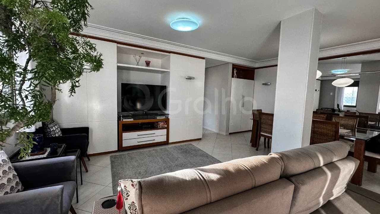Apartamento para venda com 4 dormitórios em Bom Abrigo com 186 m² — foto 2