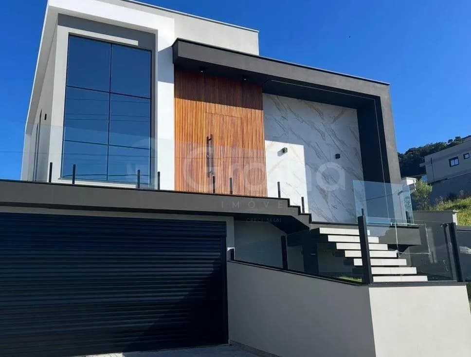 Casa para venda com 3 dormitórios em São Sebastião com 144 m² — foto principal