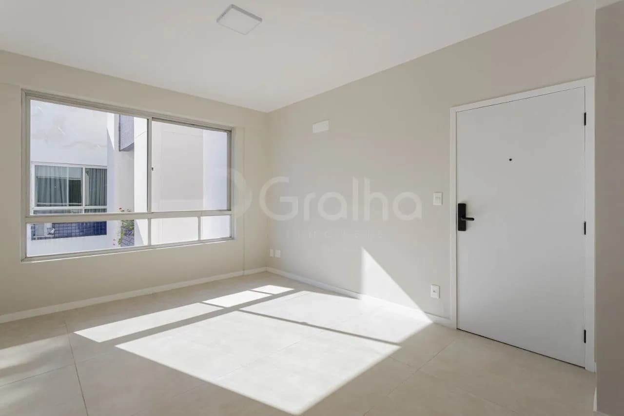 Apartamento para venda com 3 dormitórios em Agronômica com 94 m² — foto 3