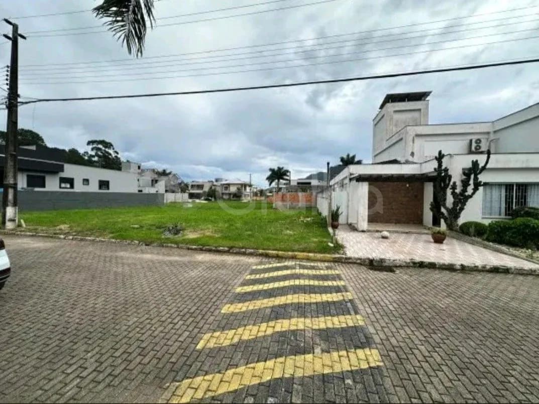 para venda em Cachoeira Do Bom Jesus com 392 m² — foto 3