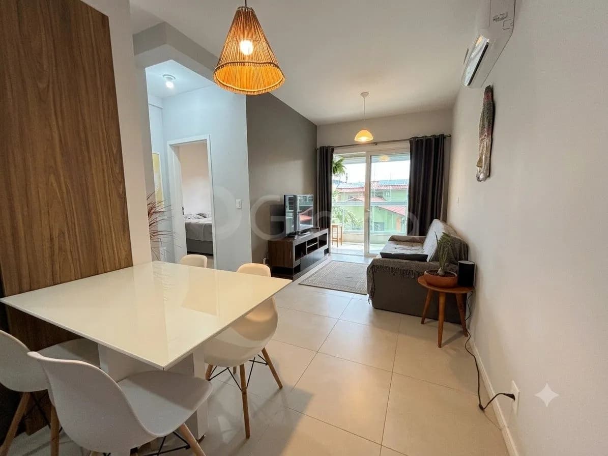 Apartamento para venda com 1 dormitório, em Campeche com 51 m² — foto 4