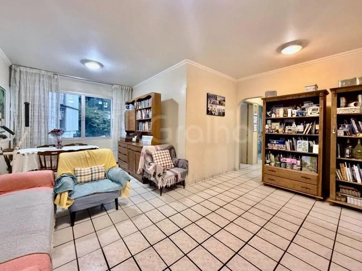 Apartamento para venda com 3 dormitórios em Centro com 99 m² — foto 2