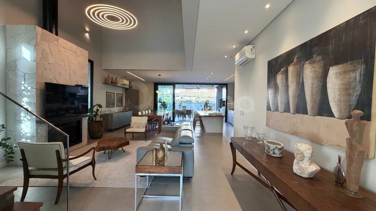 Casa para venda com 4 dormitórios em Jurerê Internacional com 423 m² — foto principal