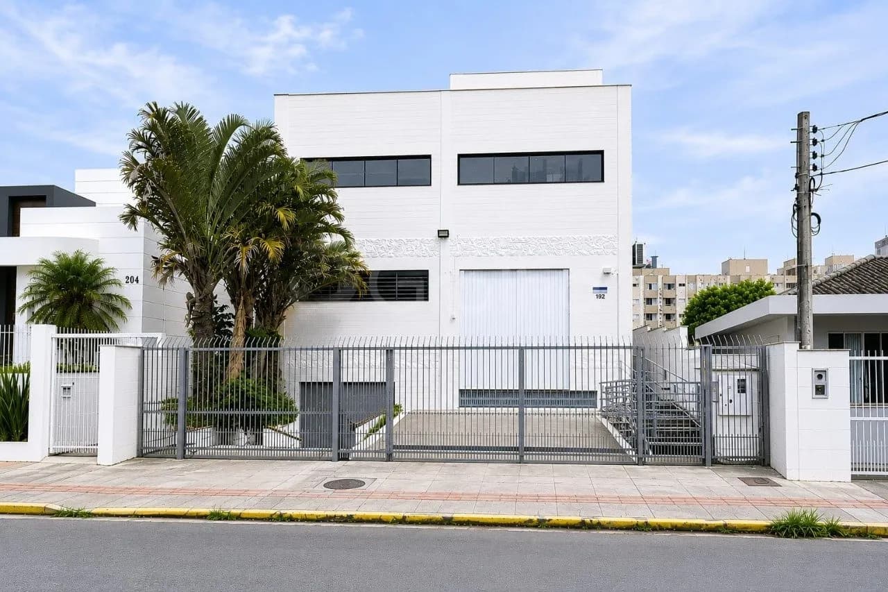 Prédio comercial para venda em Capoeiras com 1010 m² — foto principal