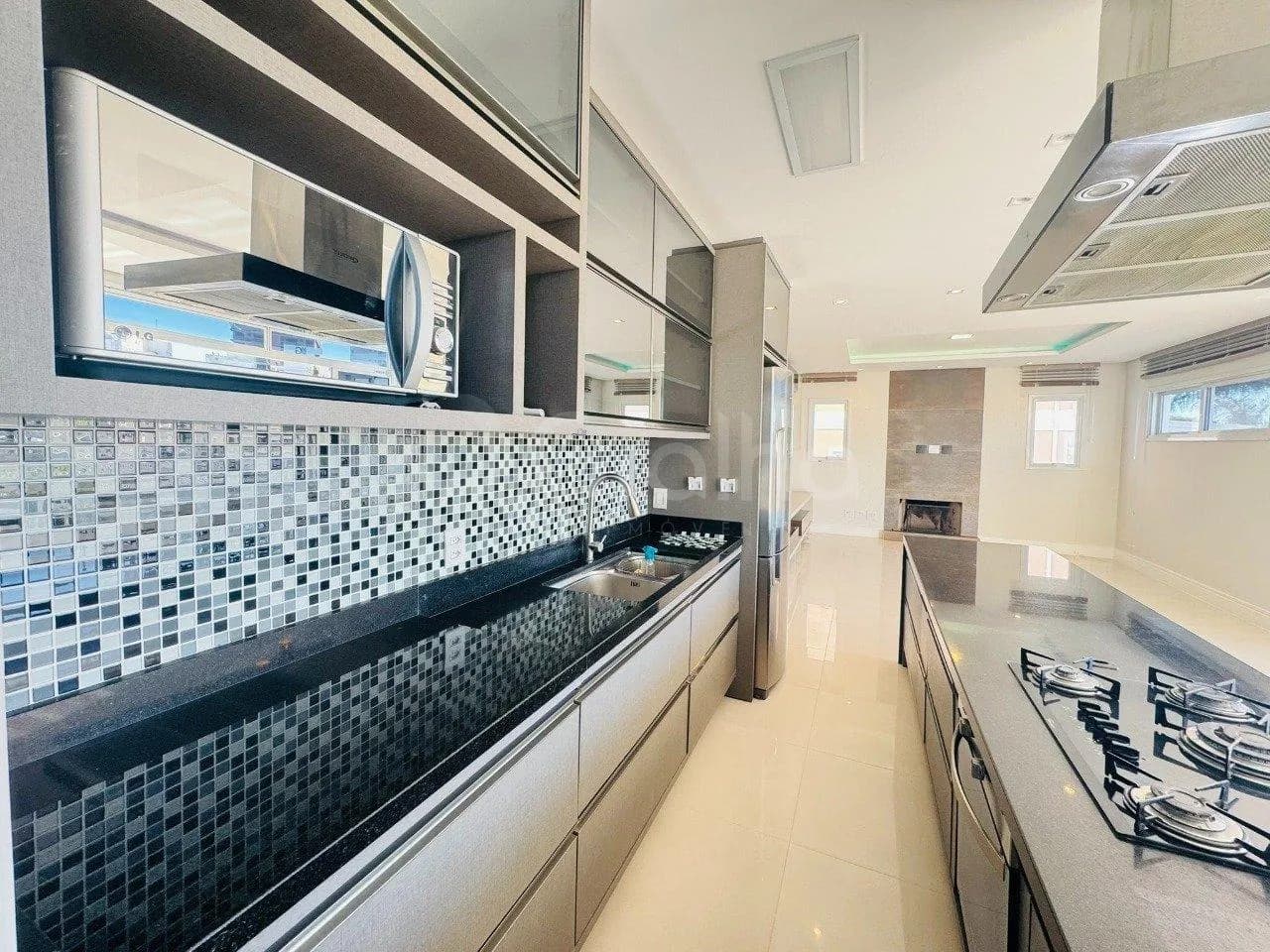 Casa para venda com 3 dormitórios em Pedra Branca com 275 m² — foto 2