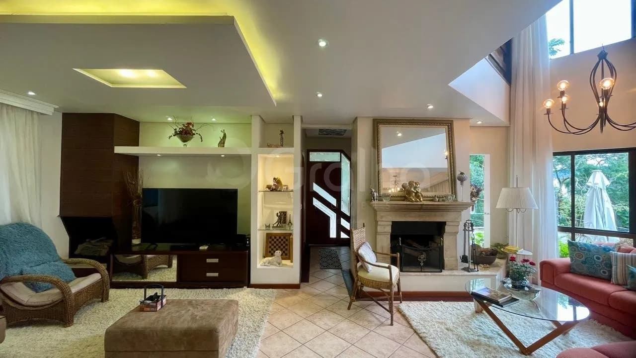 Casa para venda com 4 dormitórios em Carvoeira com 490 m² — foto 3