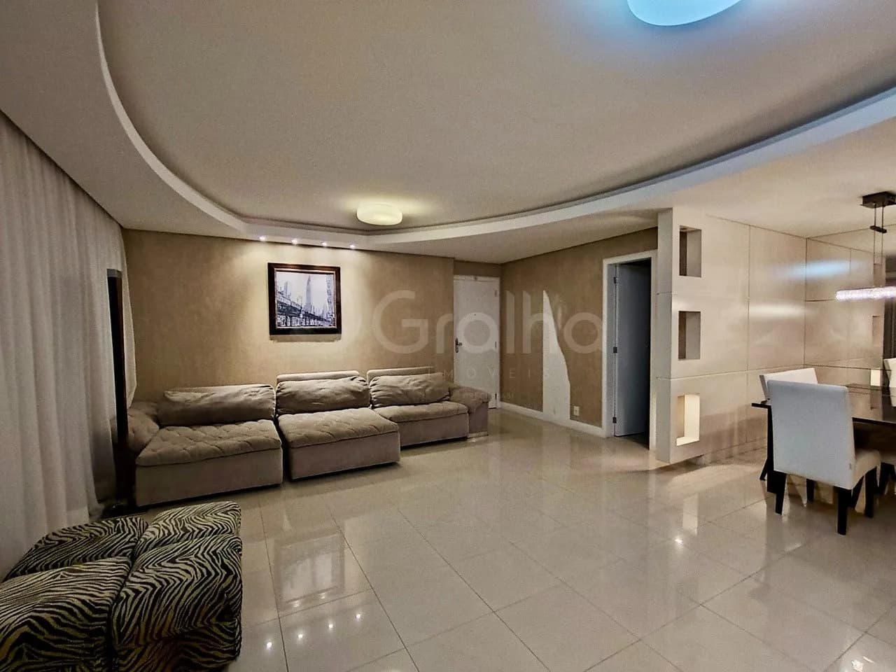 Apartamento para venda com 4 dormitórios em Centro com 177 m² — foto 2