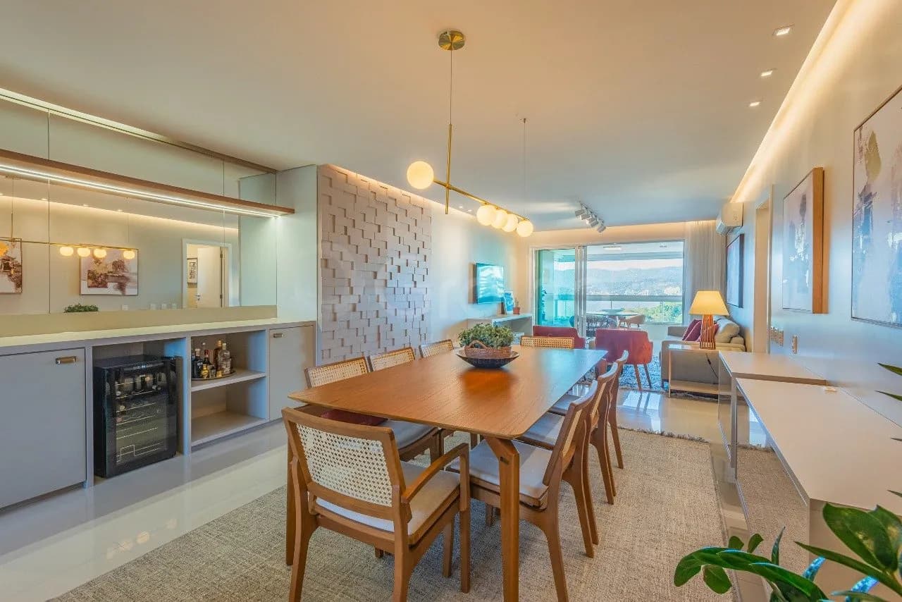 Apartamento para venda com 3 dormitórios em Agronômica com 168 m² — foto principal