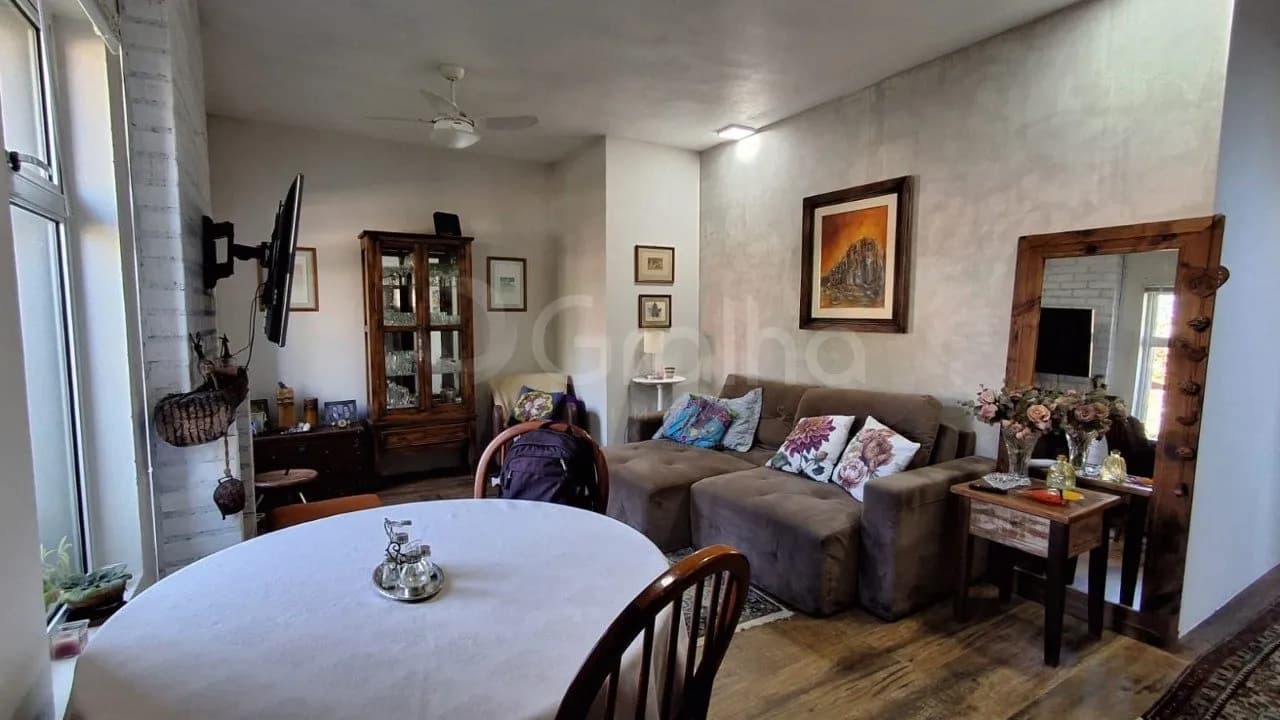 Casa para venda com 2 dormitórios em Ponta da Canas com 190 m² — foto 2