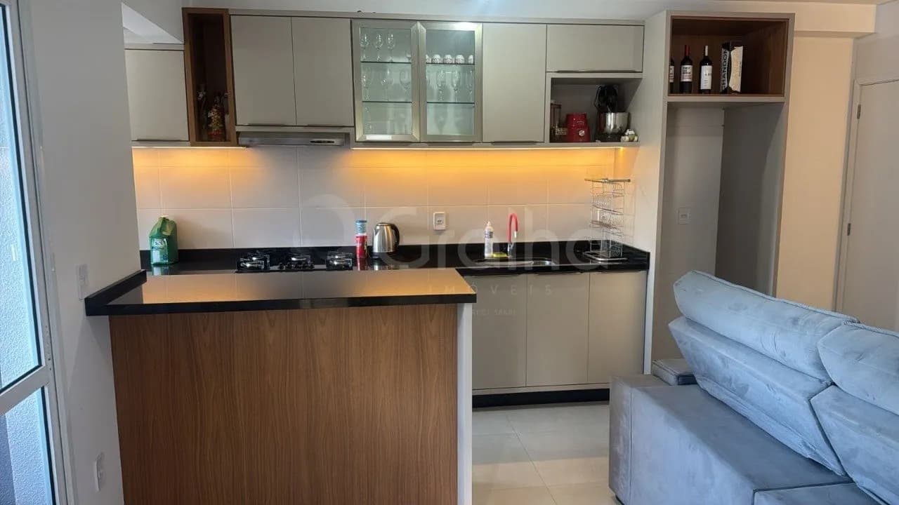 Apartamento para venda com 2 dormitórios em Pedra Branca com 54 m² — foto 2