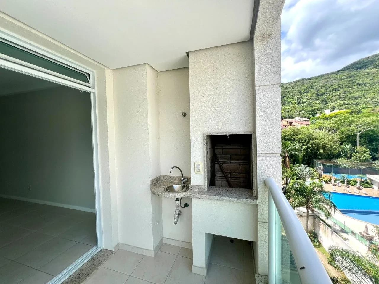 Apartamento para venda com 2 dormitórios em Itacorubi com 77 m² — foto 5