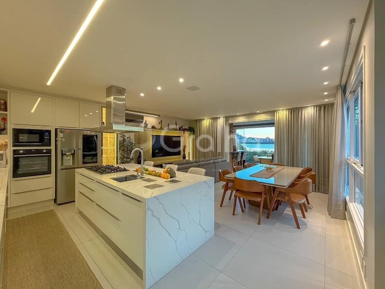 Apartamento para venda com 3 dormitórios em Joao Paulo com 190 m² — foto principal